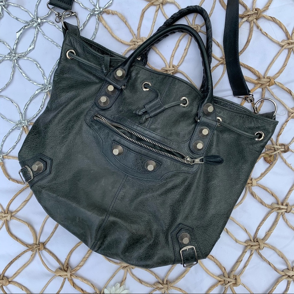 Balenciaga Large Bucket Bag Green big hardware